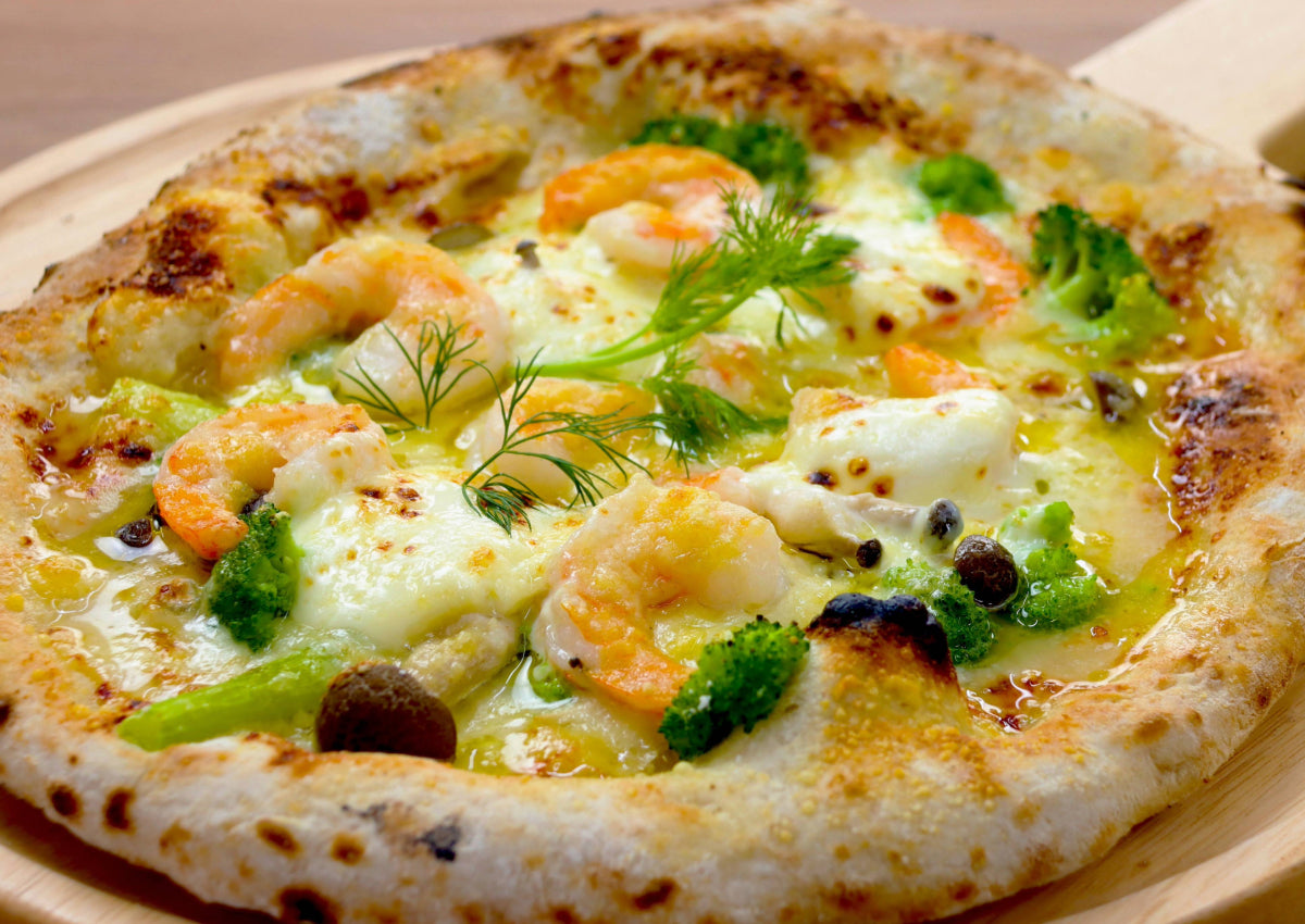 加賀ピッツァ エビとマスカルポーネのまったりピッツァ