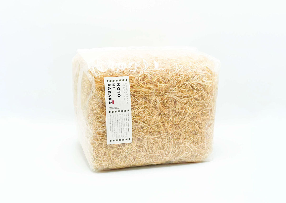 ウッドクッション