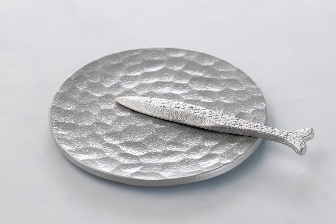 6941 Sweets plate/Uchidashiと魚の菓子切り