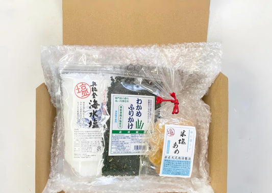 能登製塩 詰合せセット(奥能登海水塩・わかめふりかけ・米塩飴)